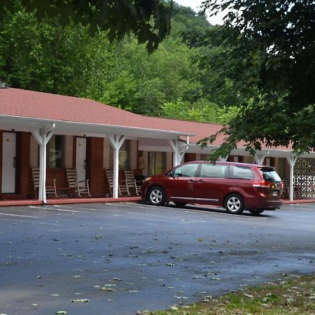 Travelowes Motel - Maggie Valley Exteriér fotografie